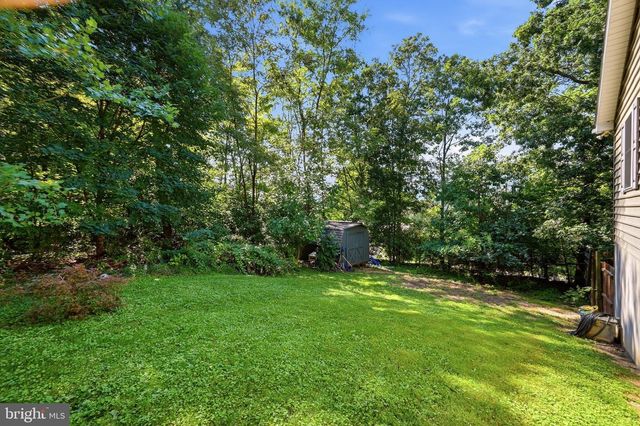 2891 SAUMSVILLE RD, Maurertown, VA 22644