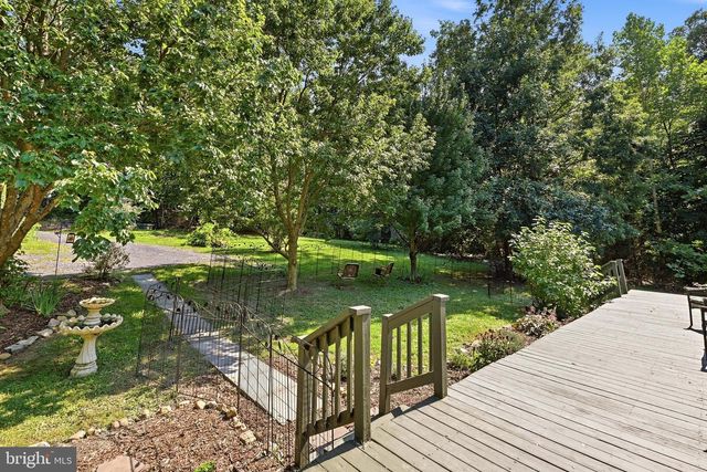 2891 SAUMSVILLE RD, Maurertown, VA 22644