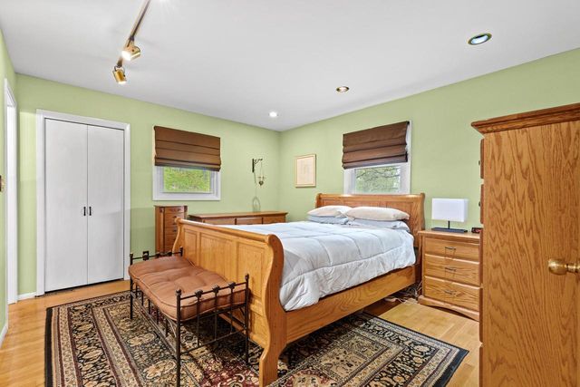 21195 Mary Lynn DRIVE, Brookfield, WI 53045