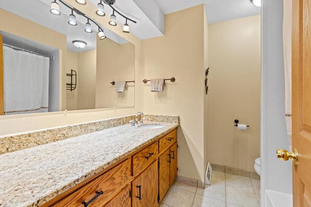 21195 Mary Lynn DRIVE, Brookfield, WI 53045