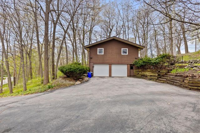 21195 Mary Lynn DRIVE, Brookfield, WI 53045