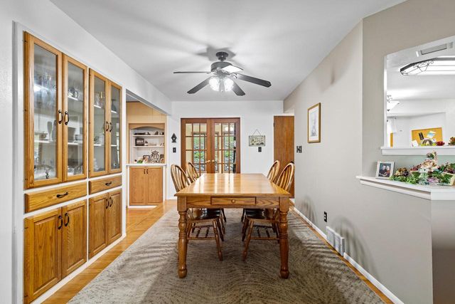 21195 Mary Lynn DRIVE, Brookfield, WI 53045