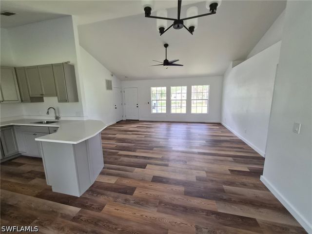 3330 12th AVE SE, Naples, FL 34117