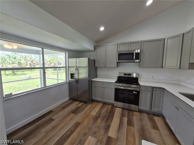 3330 12th AVE SE, Naples, FL 34117