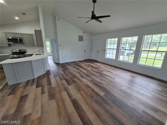 3330 12th AVE SE, Naples, FL 34117