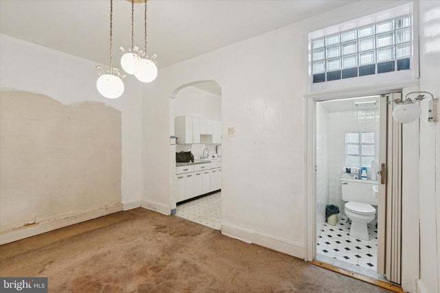 2511 S 17TH ST, Philadelphia, PA 19145