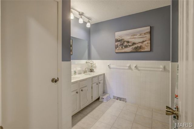311 Kennedy Drive, Sikeston, MO 63801