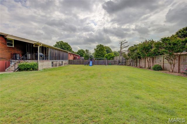 311 Kennedy Drive, Sikeston, MO 63801