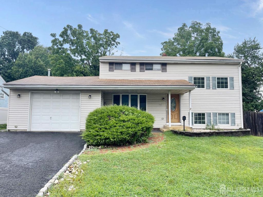 32 Athens Avenue, Old Bridge, NJ 08879