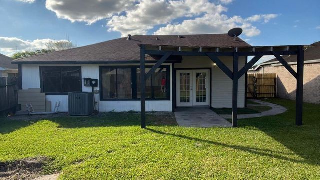 5606 Lyden Ridge Drive, Houston, TX 77053