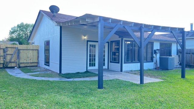 5606 Lyden Ridge Drive, Houston, TX 77053