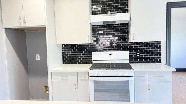 5606 Lyden Ridge Drive, Houston, TX 77053