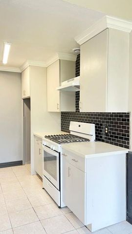 5606 Lyden Ridge Drive, Houston, TX 77053