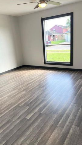 5606 Lyden Ridge Drive, Houston, TX 77053