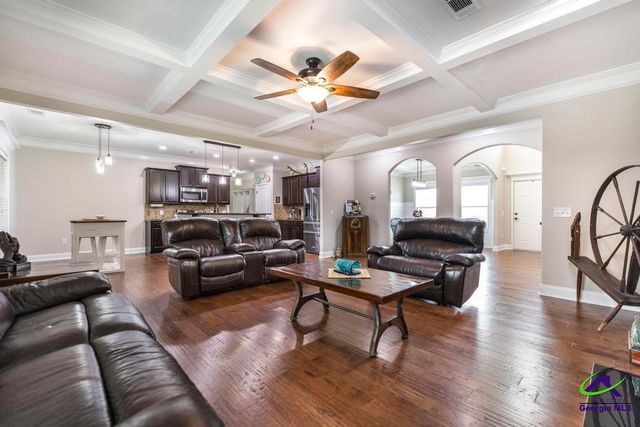 524 Hialeah Drive, Bonaire, GA 31005