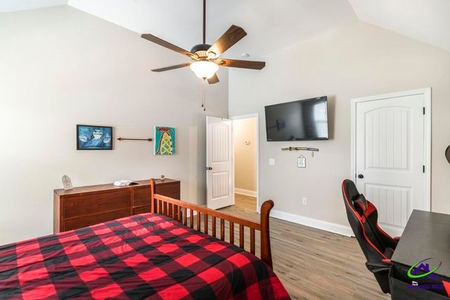 524 Hialeah Drive, Bonaire, GA 31005