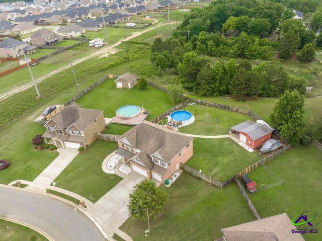 524 Hialeah Drive, Bonaire, GA 31005