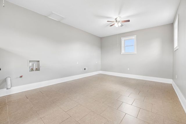 905 Town Branch Rd, Charlotte, TN 37036