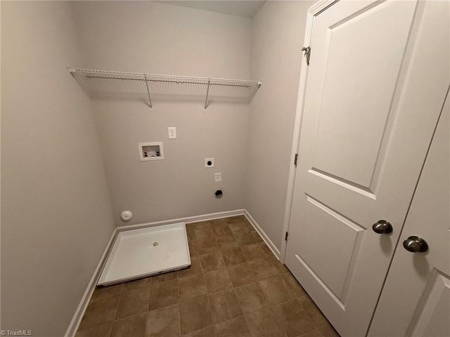 2486 Moss Grove Crossing, Winston-salem, NC 27103