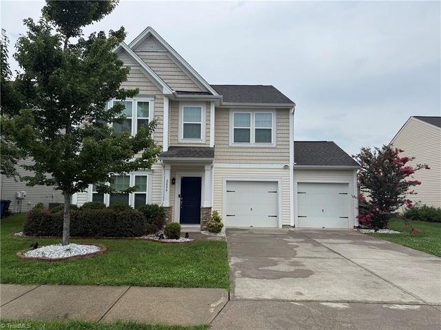 2486 Moss Grove Crossing, Winston-salem, NC 27103