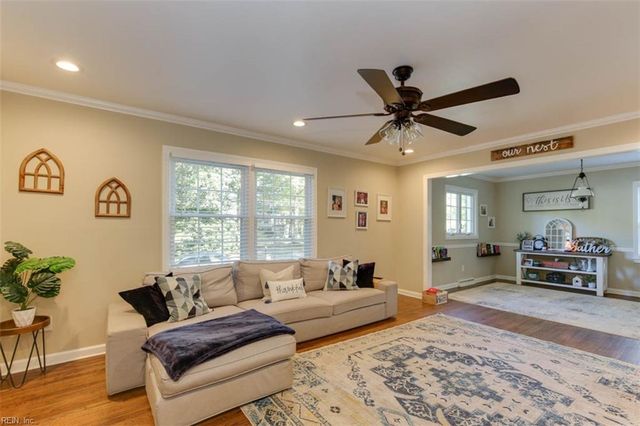 114 Archer RD, Newport News, VA 23606