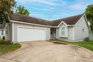 16503 E 52nd Terrace Court S, Independence, MO 64055