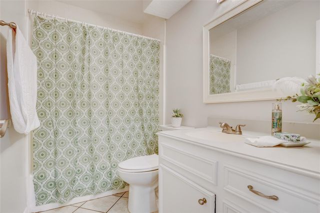 1612 Cypress Hollow Street, Pearland, TX 77581