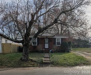 635 Chicago Avenue, Charlotte, NC 28203