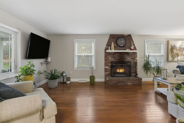 74 Speare Road, Hudson, NH 03051