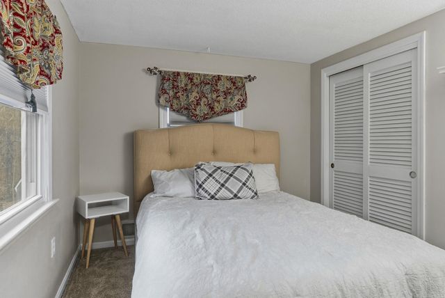 74 Speare Road, Hudson, NH 03051