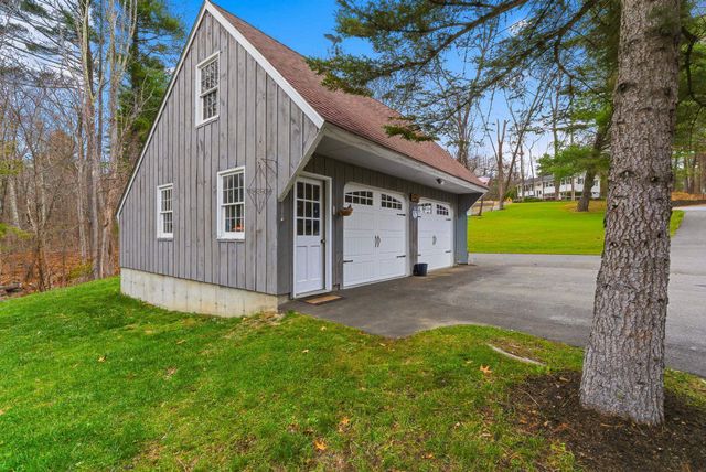 74 Speare Road, Hudson, NH 03051