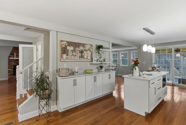 74 Speare Road, Hudson, NH 03051