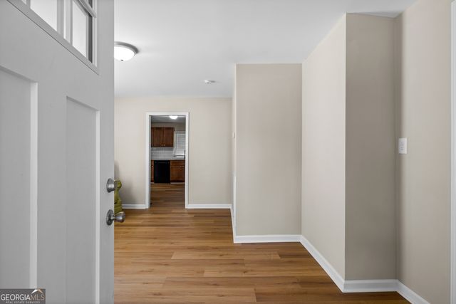 51 E Jones Street, Newnan, GA 30263