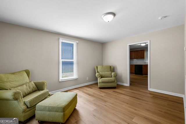 51 E Jones Street, Newnan, GA 30263