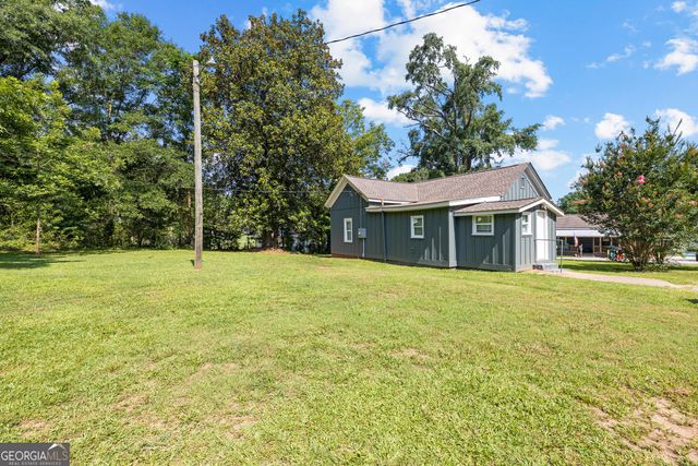 51 E Jones Street, Newnan, GA 30263
