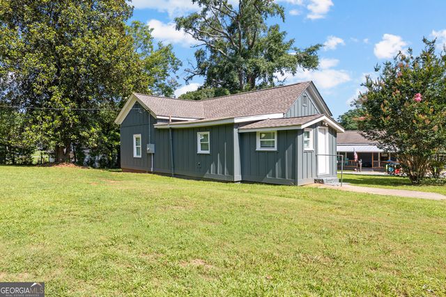 51 E Jones Street, Newnan, GA 30263
