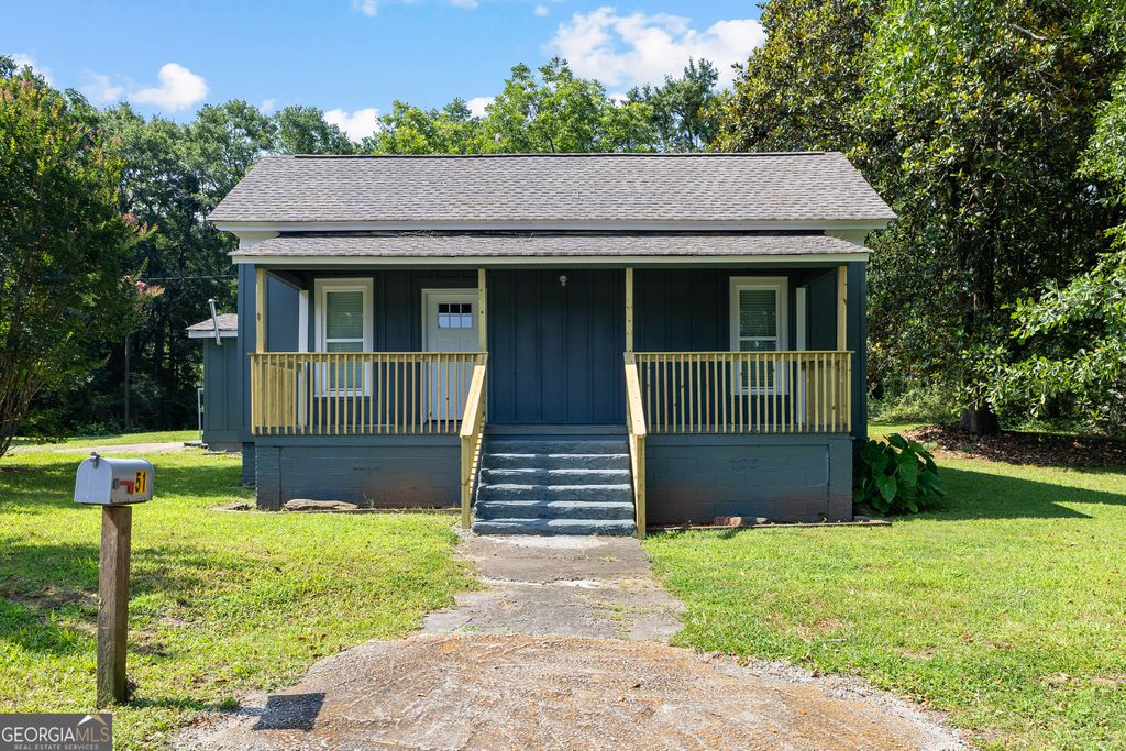 51 E Jones Street, Newnan, GA 30263