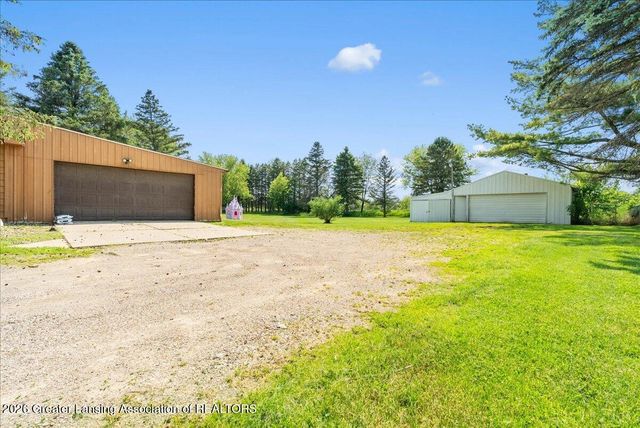 1570 S Williamston Road, Dansville, MI 48819