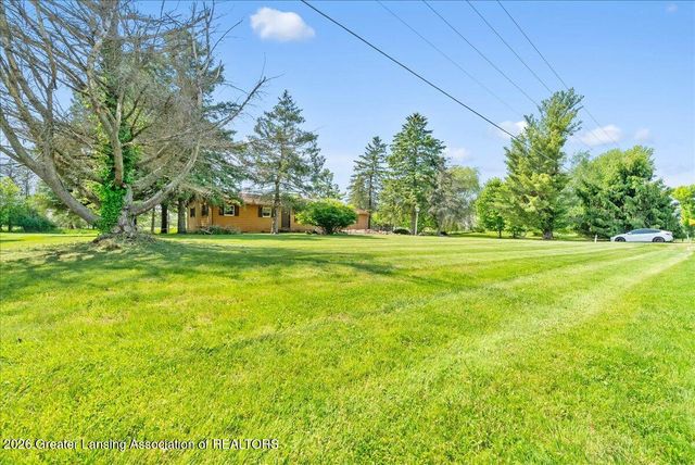1570 S Williamston Road, Dansville, MI 48819