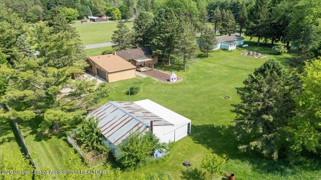 1570 S Williamston Road, Dansville, MI 48819