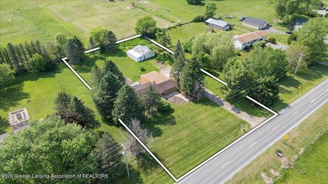 1570 S Williamston Road, Dansville, MI 48819
