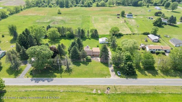 1570 S Williamston Road, Dansville, MI 48819