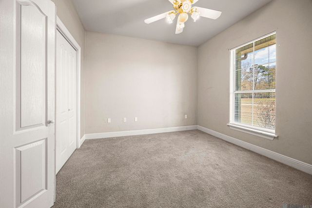 25075 Peplow Rd, Holden, LA 70744