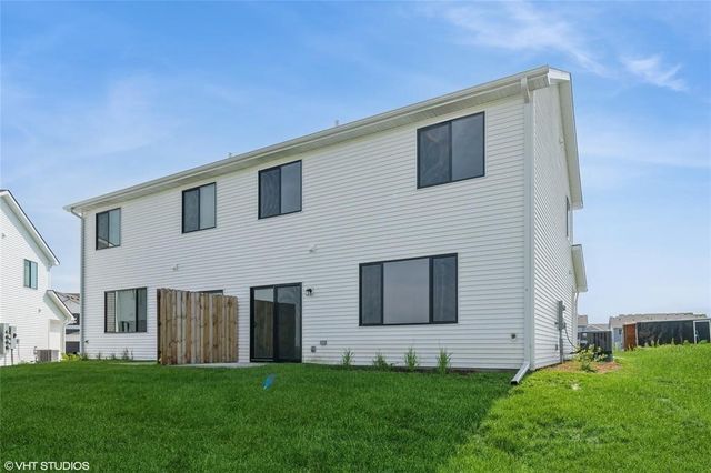 7000 Lake Ridge Avenue 67, Des Moines, IA 50320