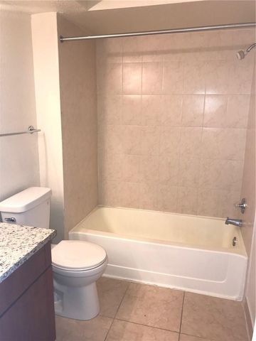 12400 Vista Isles Drive 1421, Sunrise, FL 33325