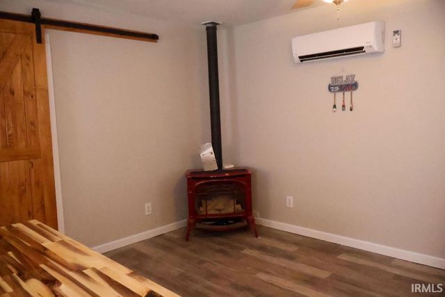 7769 N Tippecanoe Drive, Walkerton, IN 46574