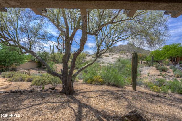 1103 OCOTILLO Circle, Carefree, AZ 85377