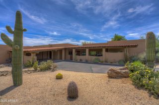 1103 OCOTILLO Circle, Carefree, AZ 85377