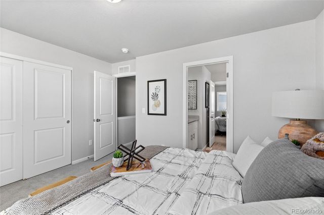 614 Wagon Wheel Way, Bennett, CO 80102