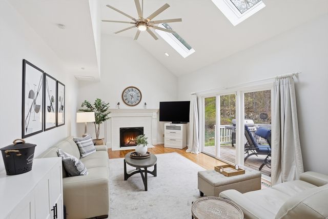 16 Chestnut Street, Acton, MA 01720